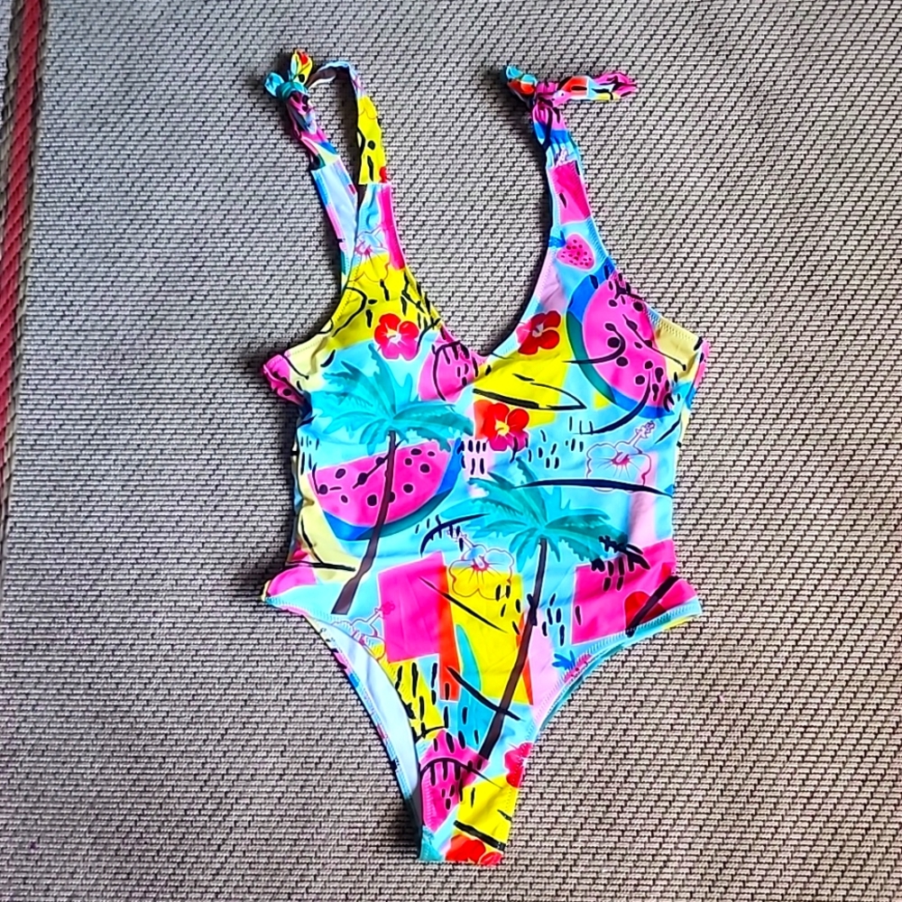 Graphic Random Print Tie Shoulder One Piece Swimsuit Shein large